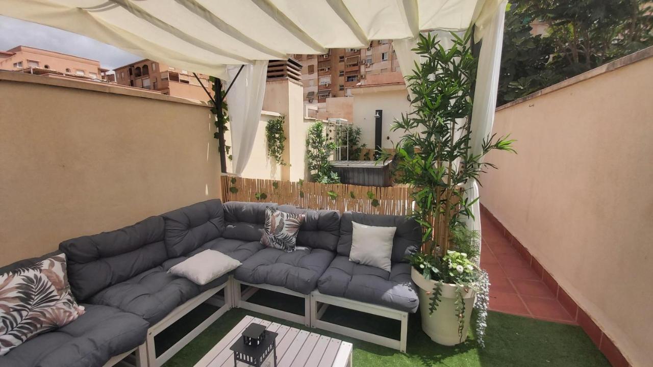 Del Parque Flats Atico Capuchinos Appartement Málaga Buitenkant foto
